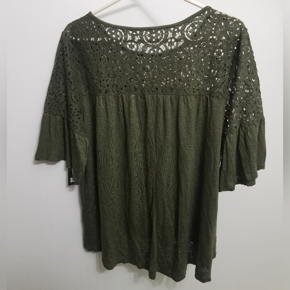 Color 2/3: rich avocado bell sleeve w lace A New Approach top - Picture 5 of 5